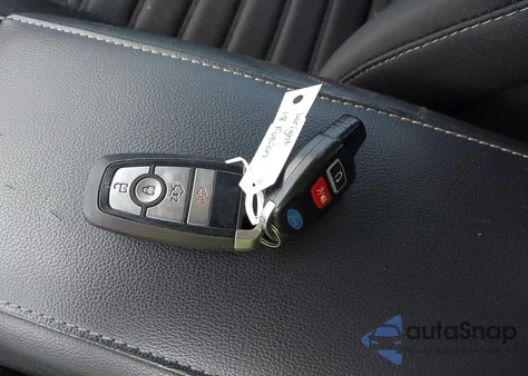 2018 Ford Fusion Hybrid Se из США, поврежденный, VIN 3FA6P0LU9JR171096